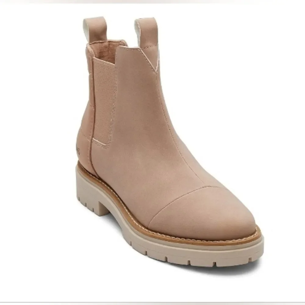 NEW TOMS Skylar Chelsea Blush Taupe Tan Pink Ankle Booties Boots 6